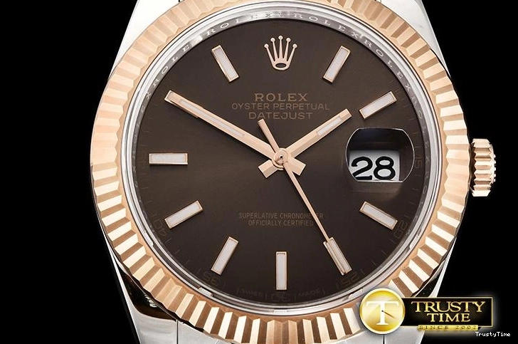 0220 R2DJ0244B – DJ2 41mm Packable 608